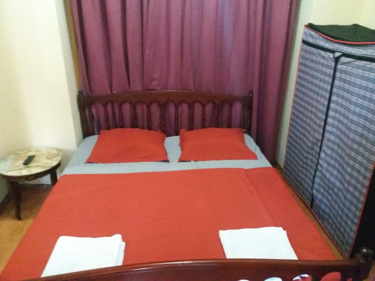 Intercity Hostel Batumi Ngoại thất bức ảnh